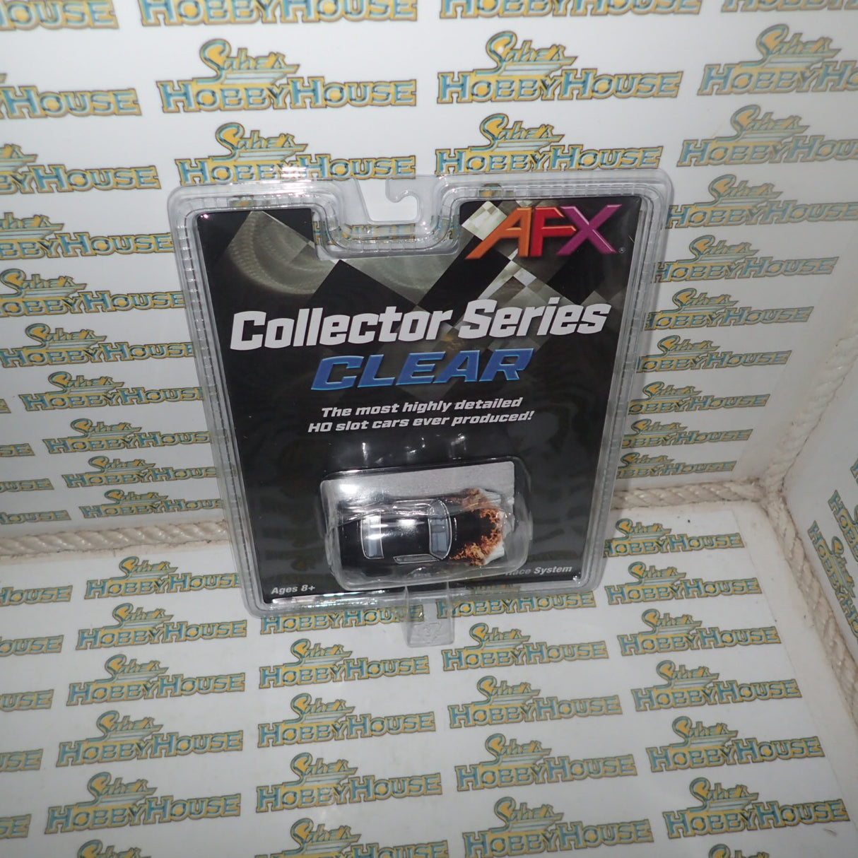 AFX 22073 – 1/64 Scale CAMARO 1970 WILD FIRE BLK/YEL/ORG