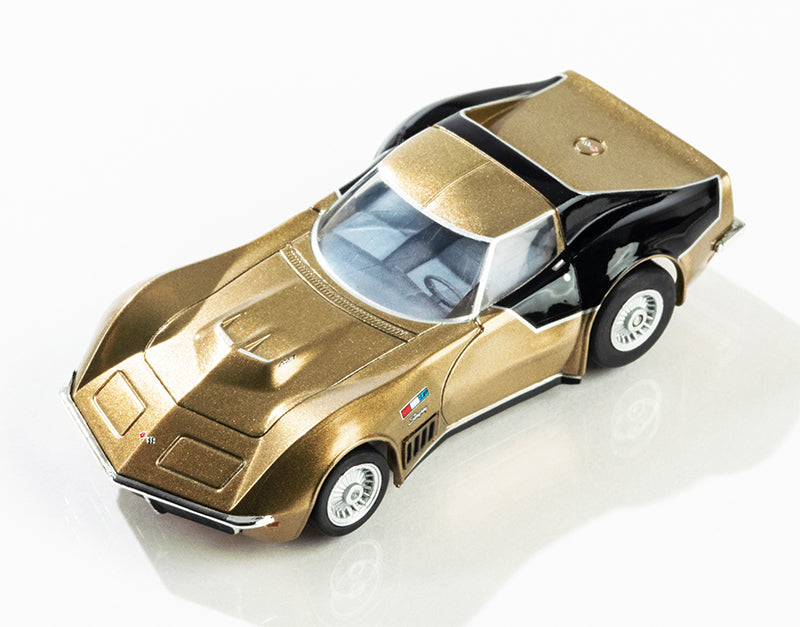 AFX 22093 - 1/64 Scale ASTROVETTE 1969 LMP 12 GLD/BLK LTD