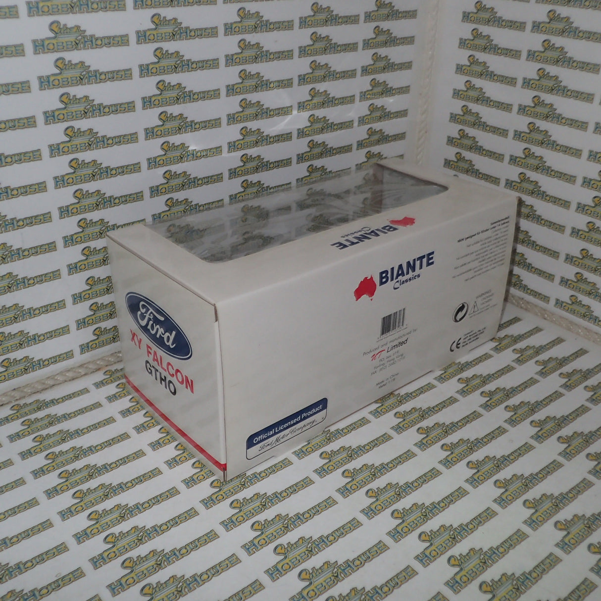 Biante 22726 - 1:18 XY Falcon GTHO - Wild Violet Die-Cast Replica