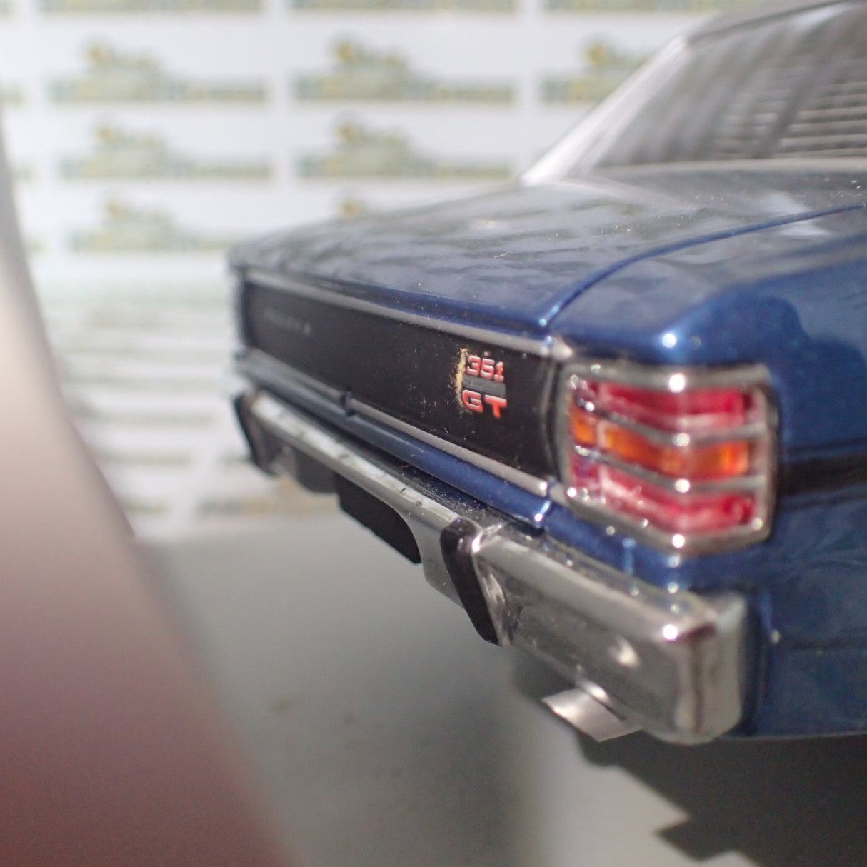 Biante 22732 - 1:18 Ford Falcon XW GTHO Phase 2 Starlight Blue Die-Cast Replica