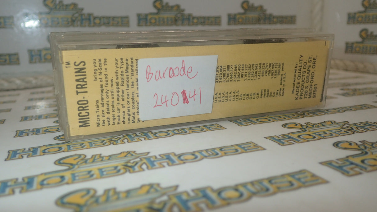 Micro-Trains 24041 - N Scale 40' STD SNGL DOOR BOXCAR BURLINGTON NORTHERN