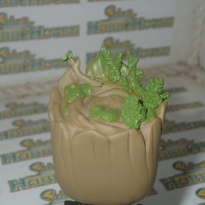 Funko 26904 – Avengers Infinity War – No.293 Teen Groot with Gun Pop Vinyl