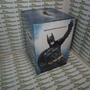 DC Direct 27177 - THE DARK KNIGHT BATMAN LIMITED EDITION HAND-PAINTED, COLD-CAST STATUE