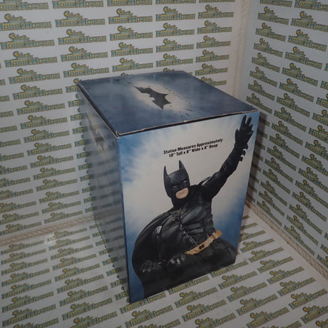 DC Direct 27177 - THE DARK KNIGHT BATMAN LIMITED EDITION HAND-PAINTED, COLD-CAST STATUE