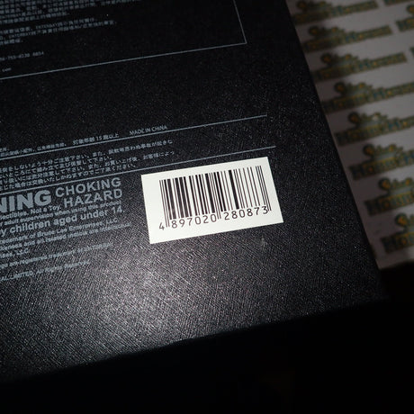 Enterbay 280873 - Black Label BL-1 1/6 Scale Bruce Lee Statue