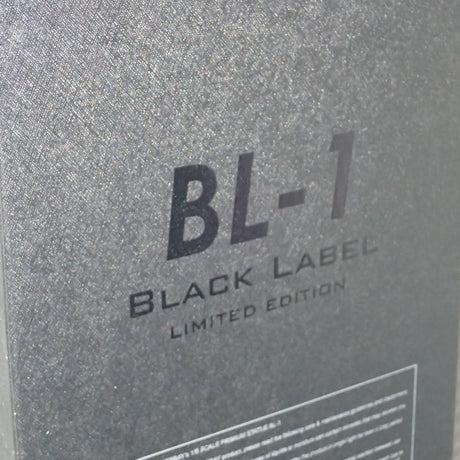 Enterbay 280873 - Black Label BL-1 1/6 Scale Bruce Lee Statue