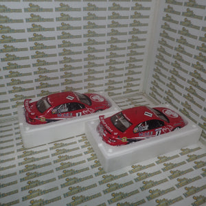 Biante AUTOart 2812071 – 2 X 1/18 models of the Craig Lowndes & Craig Lowndes/Mark Skaife Bathurst Shell Series Farewell Set Scale Model Replicas.