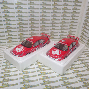 Biante AUTOart 2812071 – 2 X 1/18 models of the Craig Lowndes & Craig Lowndes/Mark Skaife Bathurst Shell Series Farewell Set Scale Model Replicas.