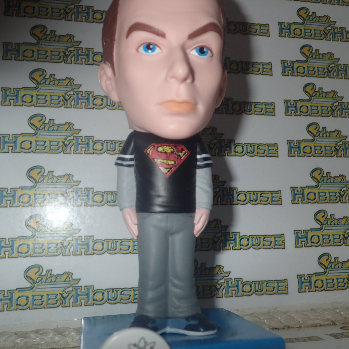 Funko Big Bang Theory FUN2873 - Sheldon Superman Shirt Wacky Wobblers