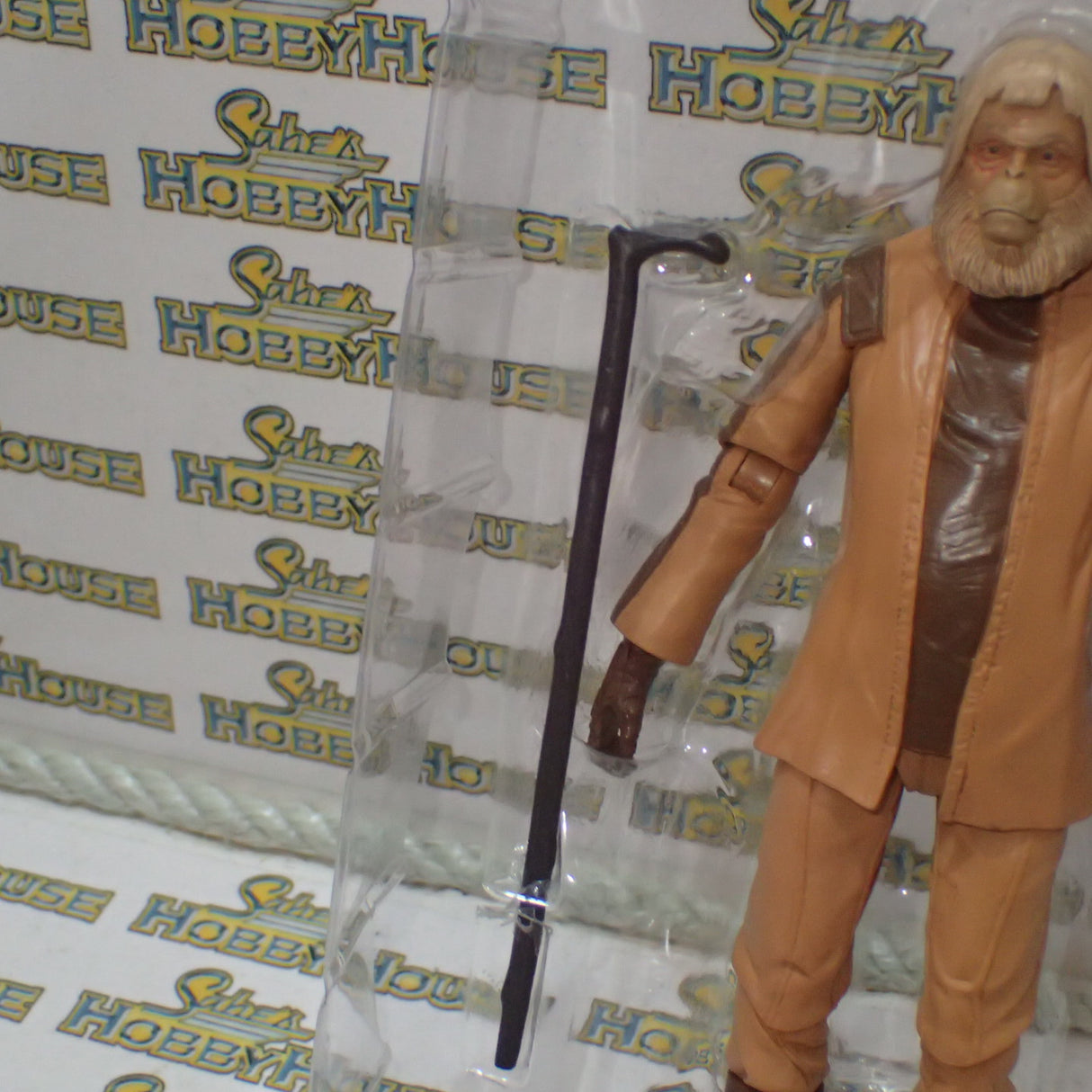 NECA 30072 - Planet of the Apes Series 1Dr. Zaius 7" Action Figure w/accessories