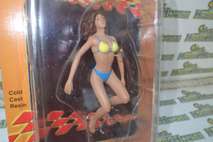 Motor Heads Miniatures #302 - 1/18 Layla Hand Painted Cold-Cast Resin Figurine