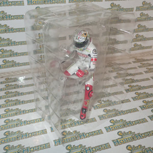 Minichamps 312 050086 - 1/12 Scale - Valentino Rossi MotoGP 2005 Figurine Sitting