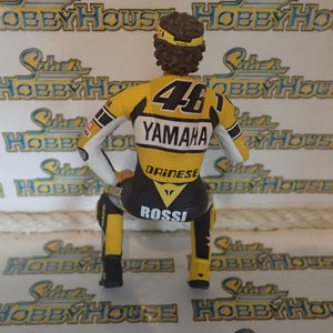 MINICHAMPS 312 050096 1/12 SCALE FIGURINE VALENTINO ROSSI LAGUNA SECA MOTOGP 2005 SITTING