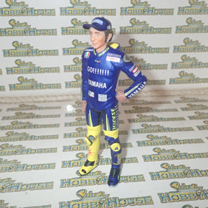 Minichamps 312 050246 - 1/12 Scale Valentino Rossi MotoGP 2005 Figurine
