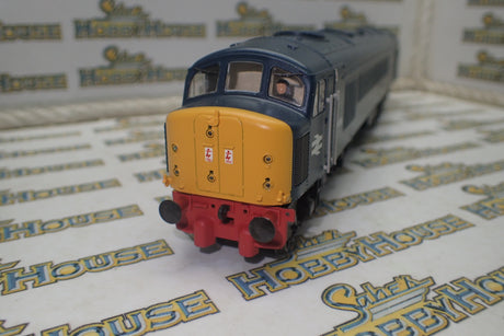 Bachmann 32-651 - HO/00 Scale Class 44 Diesel 44 008 'PENYGHENT' BR Blue Locomotive