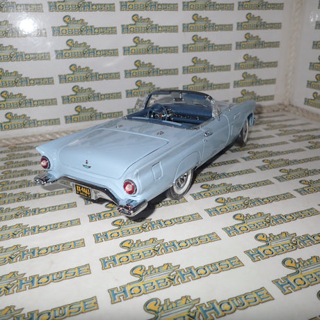 Ertl Precision 100 Collection 32889 - 1957 Ford Thunderbird Powder Blue Die-Cast Replica