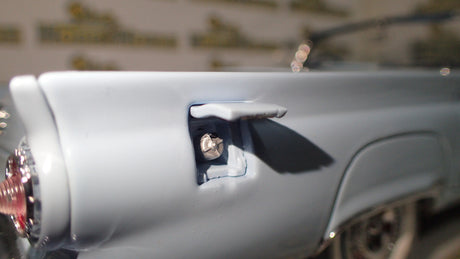 Ertl Precision 100 Collection 32889 - 1957 Ford Thunderbird Powder Blue Die-Cast Replica