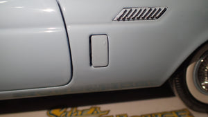 Ertl Precision 100 Collection 32889 - 1957 Ford Thunderbird Powder Blue Die-Cast Replica