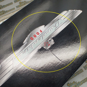 Ertl Precision 100 Collection 32889 - 1957 Ford Thunderbird Powder Blue Die-Cast Replica