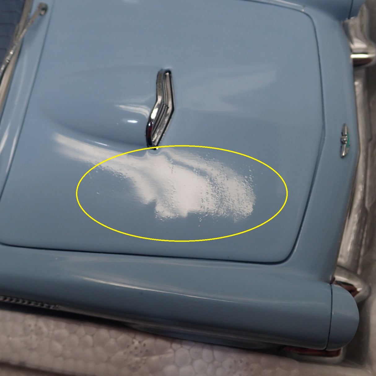 Ertl Precision 100 Collection 32889 - 1957 Ford Thunderbird Powder Blue Die-Cast Replica