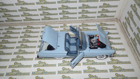 Ertl Precision 100 Collection 32889 - 1957 Ford Thunderbird Powder Blue Die-Cast Replica
