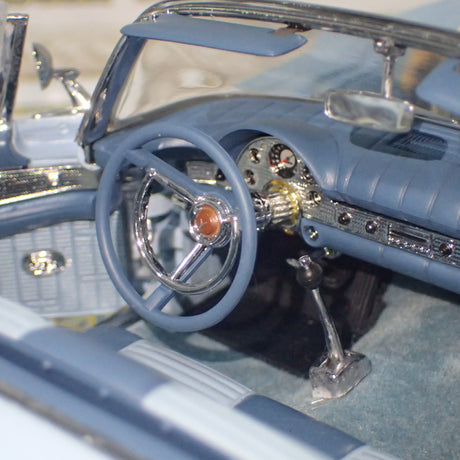 Ertl Precision 100 Collection 32889 - 1957 Ford Thunderbird Powder Blue Die-Cast Replica