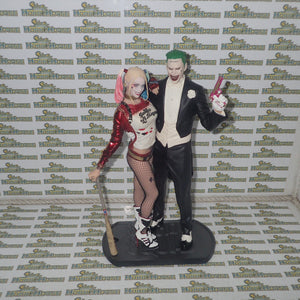 DC Collectibles 34201 - Suicide Squad Movie: The Joker and Harley Quinn Statue