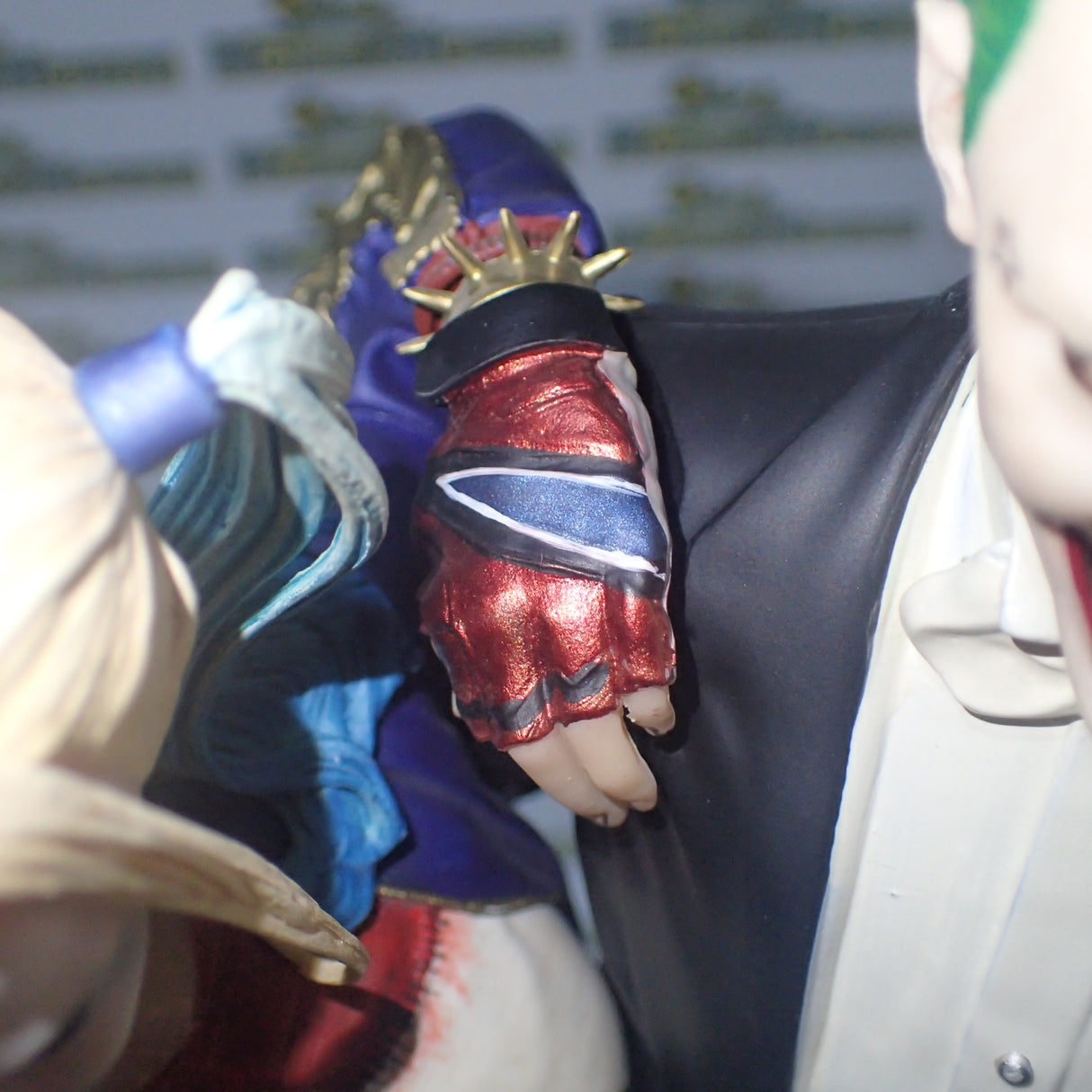 DC Collectibles 34201 - Suicide Squad Movie: The Joker and Harley Quinn Statue