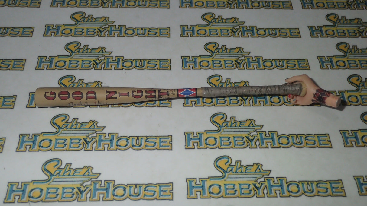 DC Collectibles 34201 - Suicide Squad Movie: The Joker and Harley Quinn Statue