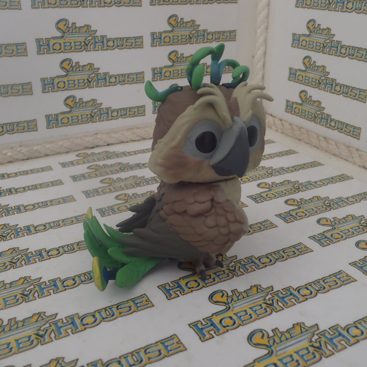 Funko 34317 – Fantastic Beasts 2: The Crimes Of Grindelwald Augurey Pop! 2018 Fall Convention Exclusive Limited Edition Vinyl Figure