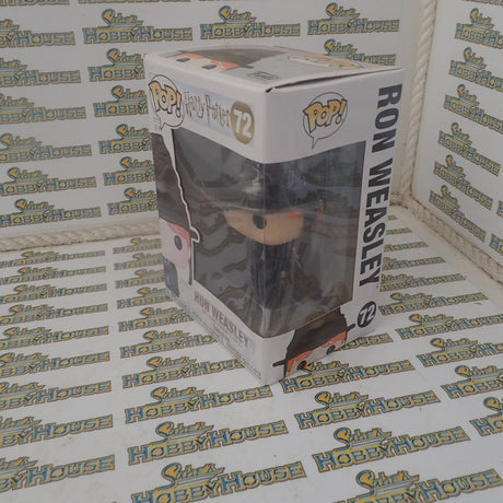 Funko – Harry Potter – Ron Weasley with Sorting Hat Vinyl Pop Figure