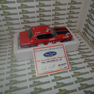 BIANTE CLASSICS 37085 - 1/18 Scale Ford Falcon GTHO Phase 2 Bathurst Winner