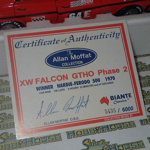 BIANTE CLASSICS 37085 - 1/18 Scale Ford Falcon GTHO Phase 2 Bathurst Winner