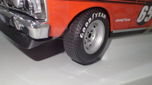 BIANTE AUTOart 37181 - 1/18 Scale 1971 Bathurst Winner Allan Moffat Ford XY GTHO Falcon. SIGNED COA