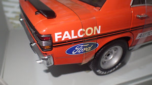 BIANTE AUTOart 37181 - 1/18 Scale 1971 Bathurst Winner Allan Moffat Ford XY GTHO Falcon. SIGNED COA