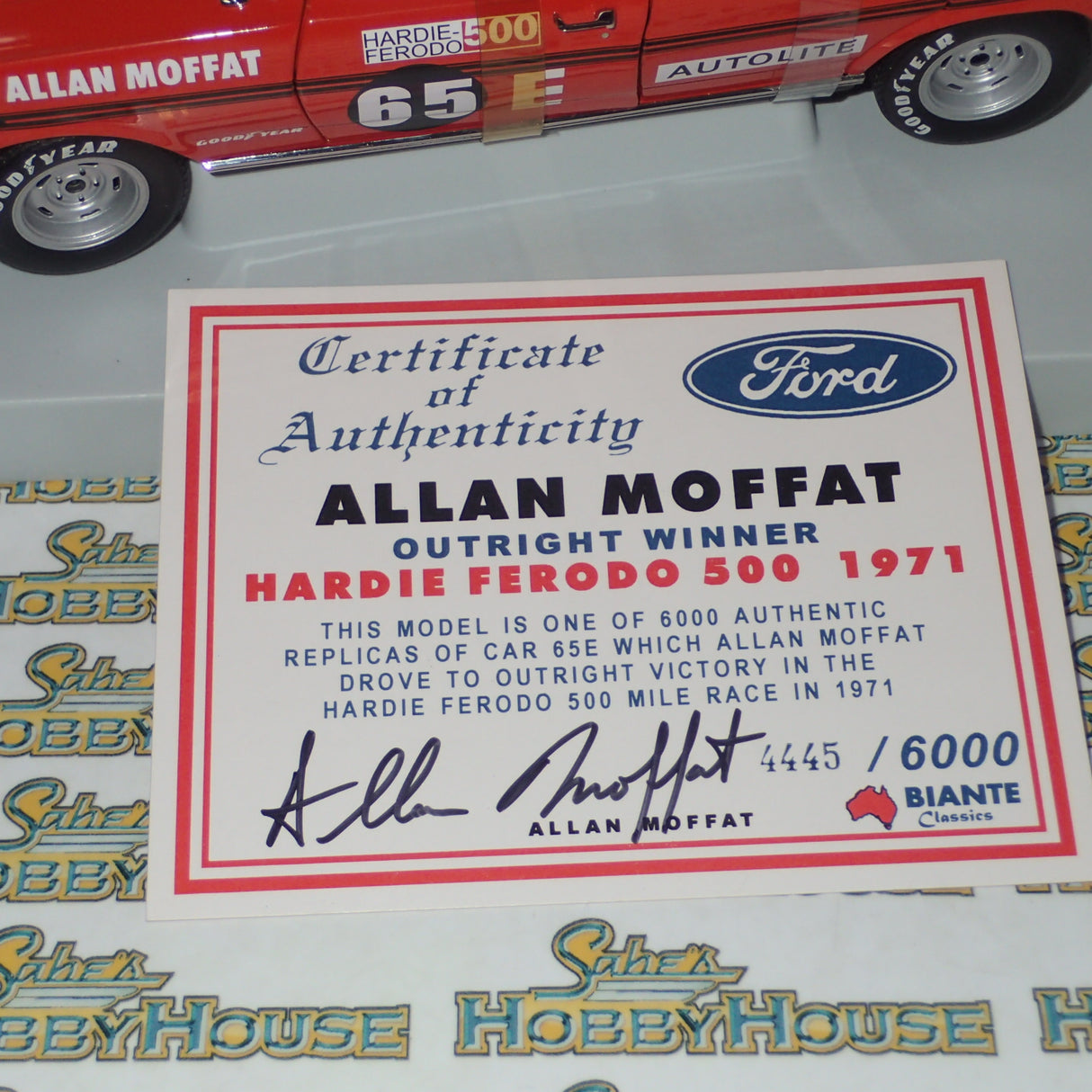 BIANTE AUTOart 37181 - 1/18 Scale 1971 Bathurst Winner Allan Moffat Ford XY GTHO Falcon. SIGNED COA