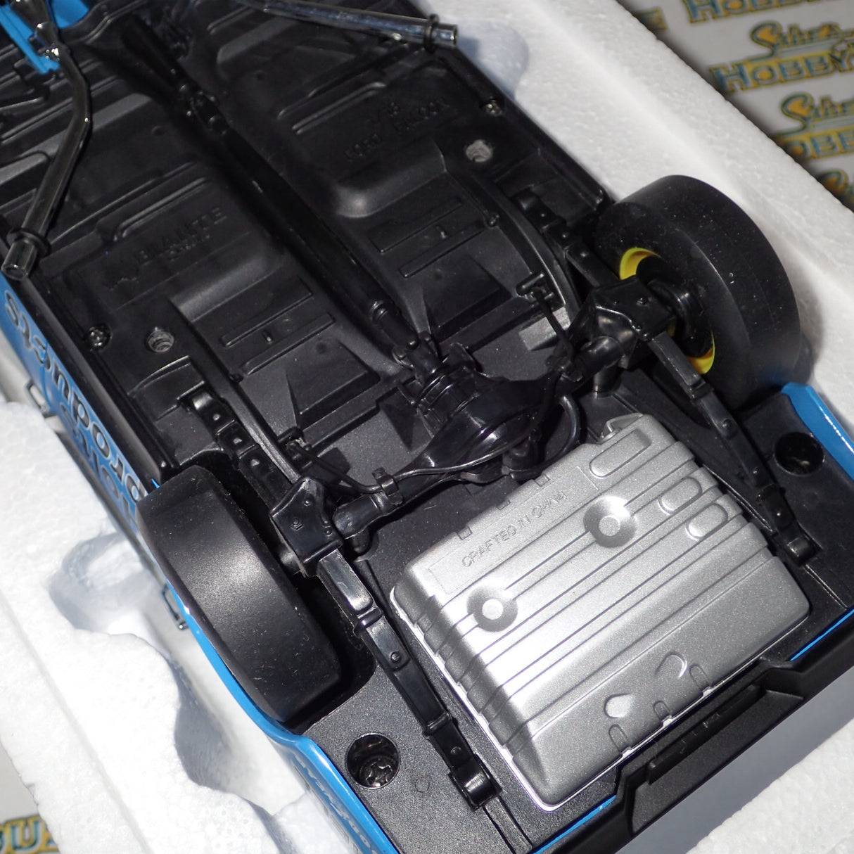 Biante AutoArt - 87182 1/18 Scale XY Falcon GTHO Phase 3 John Goss McLeod Ford.