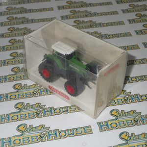 Wiking 377 40 31 - 1/87 Scale Tractor Agricultural Fendt Traktor 711 Vario mit Breitreifen