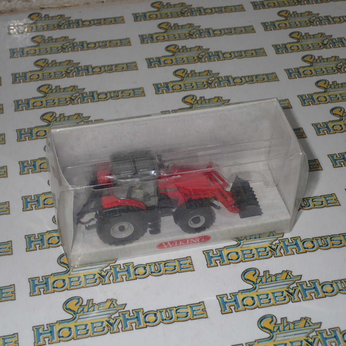 Wiking 385 40 33 - 1/87 Scale Tractor Agricultural Massey Ferguson MF 8280 mit FrontLoader