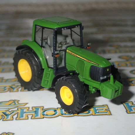 Wiking 393 01 32 - 1/87 Scale John Deere 6920 S Farm Tractor