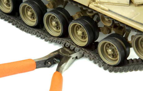 Meng Models - 1/35 Scale - Tyrannosaurus Series - ISRAEL MAIN BATTLE TANK MAGACH 6B GAL Plastic Model Kit