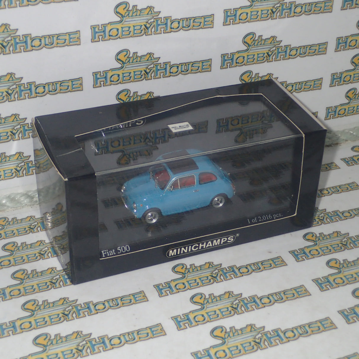 Minichamps 400 121601 - 1/43 Scale Fiat 500 1965 Blue Diecast Scale Model Replica