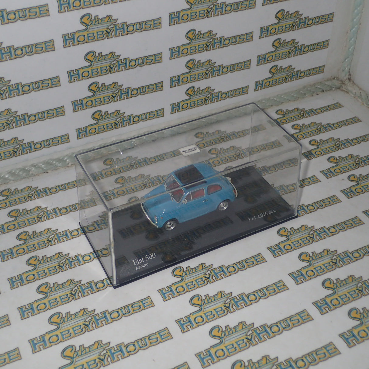 Minichamps 400 121601 - 1/43 Scale Fiat 500 1965 Blue Diecast Scale Model Replica