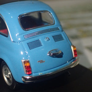 Minichamps 400 121601 - 1/43 Scale Fiat 500 1965 Blue Diecast Scale Model Replica