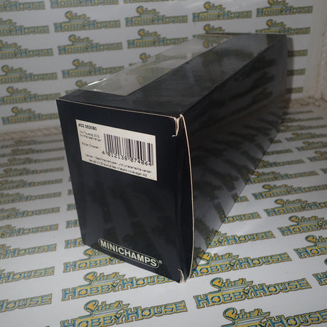 Minichamps 402 052090 - 1/43 Scale - 2002 Volkswagen Touareg - Polizei Dresden w/ Horse Trailer Diecast Model Replica