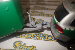 Minichamps 402 052090 - 1/43 Scale - 2002 Volkswagen Touareg - Polizei Dresden w/ Horse Trailer Diecast Model Replica