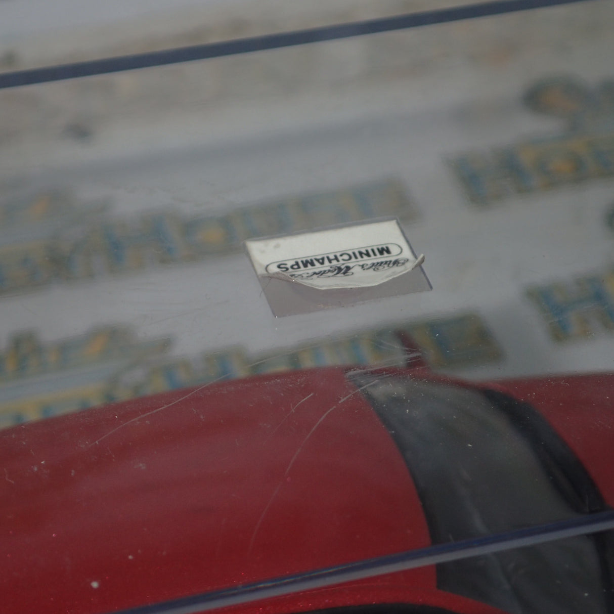 Minichamps 430 015012 - 1/43 Scale Audi A4 Avant 1995 in Red Metallic Scale Model Replica