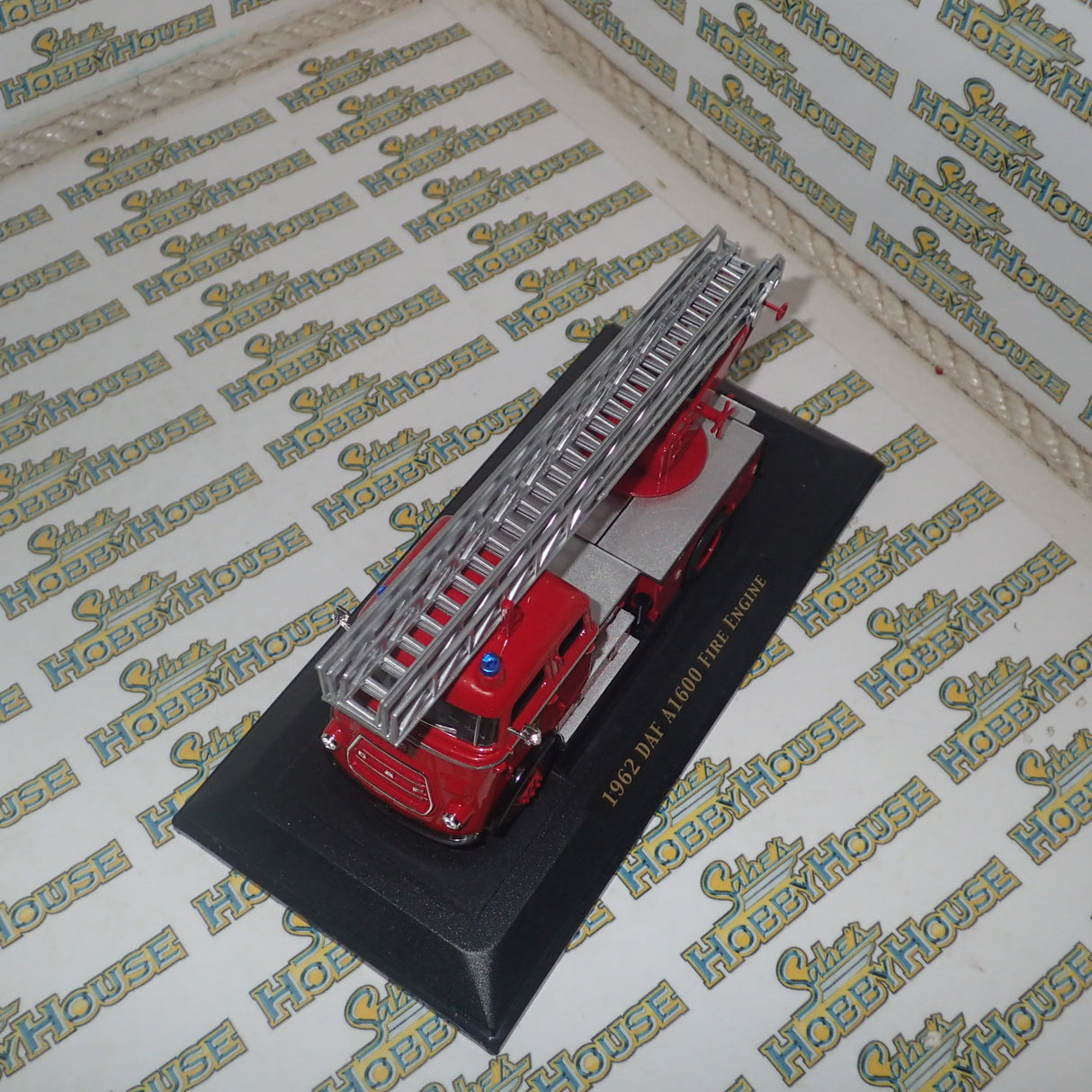 Lucky Diecast 43016 - 1/43 Signature Series 1962 DAF A 1600 FIRE ENGINE