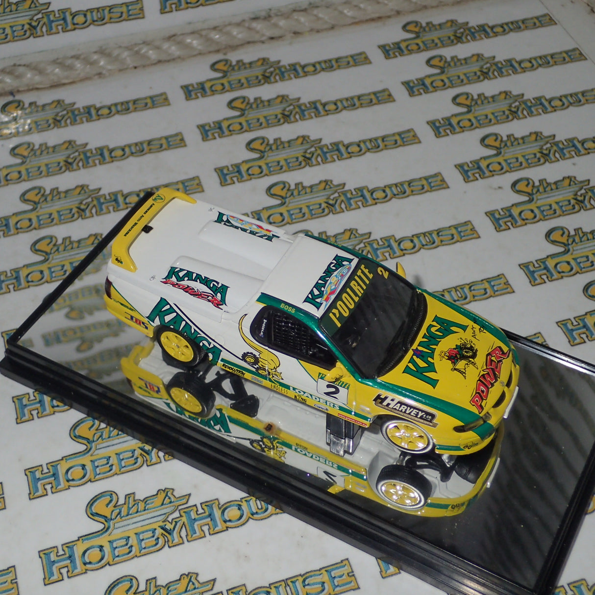 Classic Carlectables 43554 - 1/43 Scale - Holden VU SS Brute Ute #2 'Kanga Loaders' Die-cast Replica