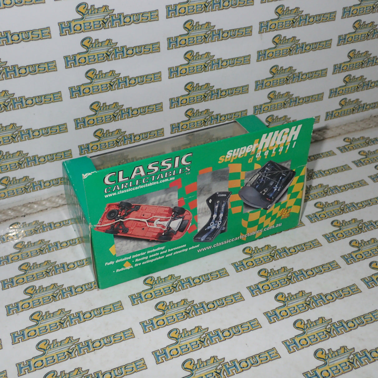 Classic Carlectables 43554 - 1/43 Scale - Holden VU SS Brute Ute #2 'Kanga Loaders' Die-cast Replica